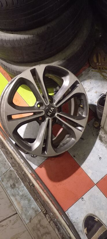 Disklər: İşlənmiş Disk Kia R 17, 5 Boltlu