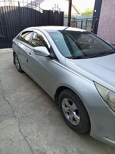 Hyundai Sonata: 2015 г., 2 л, Автомат, Газ, Седан