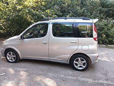 версио: Toyota Yaris Verso: 2002 г., 1.3 л, Автомат, Бензин, Универсал — 1