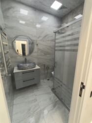 Uzunmüddətli kirayə mənzillər: Kiraya ev Köhnə günəşli afrodiata şadliq sarayının yanı.Yeni tikili — 11