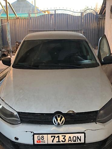 Volkswagen: Volkswagen Polo: 2014 г., Механика, Седан — 3