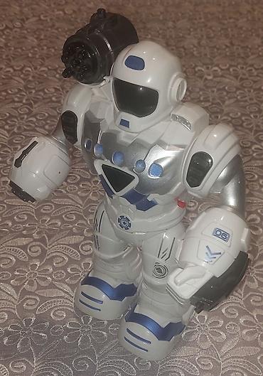 Роботы и трансформеры: Uşaq oyuncağı – interaktiv robot figur - Gümüş-ağ gövdə, mavi at lalafo.az — 2 Роботы и трансформеры: Uşaq oyuncağı – interaktiv robot figur - Gümüş-ağ gövdə, mavi — 2