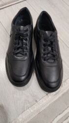 Кроссовки и спортивная обувь: Мужские кроссовки, 43, Новый, цвет - Черный, Платная доставка — 12