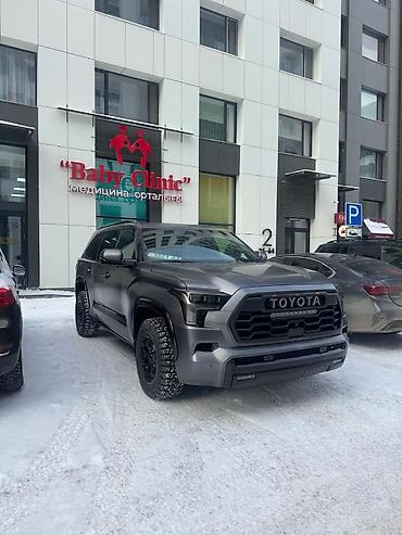 Toyota: Toyota Sequoia: 2023 г., 3.5 л, Автомат, Гибрид, Внедорожник — 10