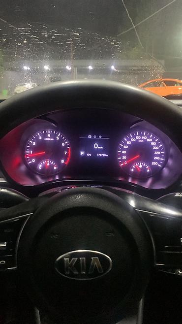 subaru autbac: Kia K5: 2018 г., Автомат, Седан — 4