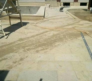 Dekorativ daşlar: Qumdaşı üzlük plitələri Məhsul təsviri: - Təbii qumdaşından kəsilmiş — 40