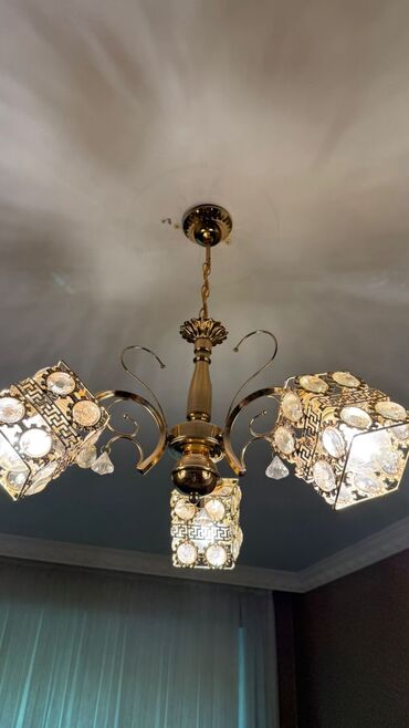 Stol lampaları: Çılçıraq, 3 lampa, Metal