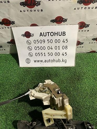 Замок двери задний левый FORD Mondeo 1.8, год выпуска авто-донора