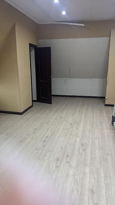 Долгосрочная аренда домов: 380 м², 8 комнат, Забор, огорожен at lalafo.kg — 21 Долгосрочная аренда домов: 380 м², 8 комнат, Забор, огорожен — 21