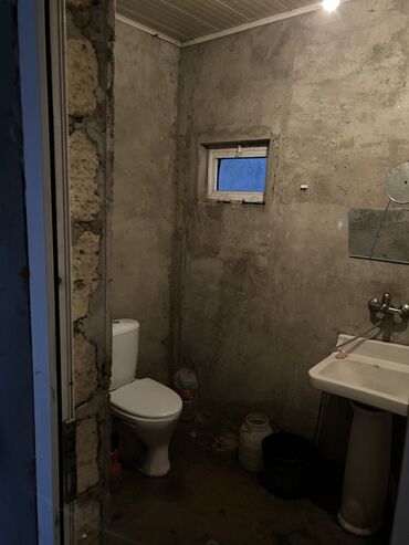 Kirayə torpaq sahələri: 6 sot Tikinti, İşıq, Kanalizasiya, Qaz — 14