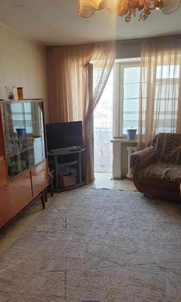 квартиры в политех: 1 комната, 28 м², Хрущевка, 4 этаж, Косметический ремонт