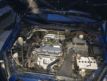 Mitsubishi: Mitsubishi Lancer: 2004 г., 1.6 л, Механика, Бензин, Седан — 12