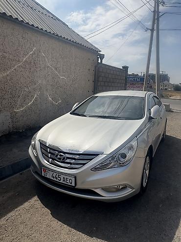 обмен 124: Hyundai Sonata: 2010 г., 2 л, Автомат, Газ, Седан — 3