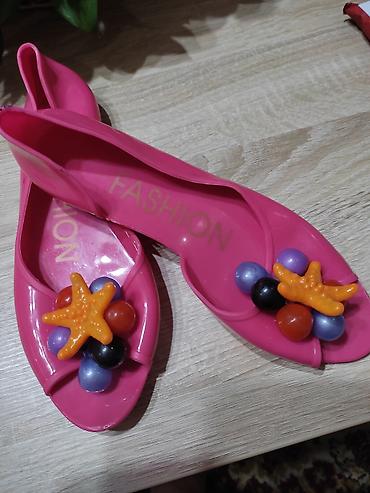 baletanke devojcice: Gumene sandale za plazu, bazen, broj 41. Duzina gazista 27 cm. Roze — 4