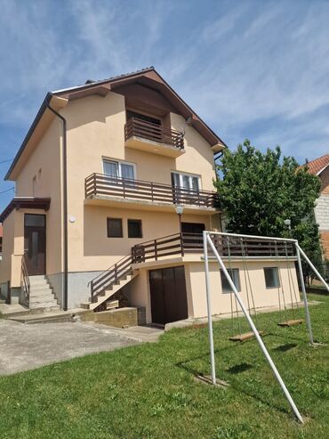 kuce arandjelovac prodaja: 260 kv. m, 8 soba na lalafo.rs kuce arandjelovac prodaja: 260 kv. m, 8 soba