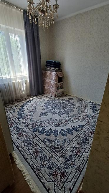12: 4 комнаты, 82 м², 12 мкр 106 серия улучшенная, 4 этаж, Косметический ремонт — 8
