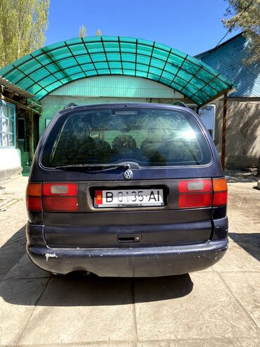 Volkswagen: Volkswagen Sharan: 2000 г., 2 л, Механика, Газ, Минивэн — 8