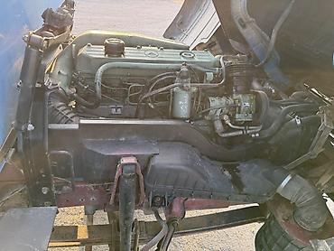 мтз 9: Грузовой автомобиль Mercedes-Benz 814, будка. Машина жакшы сырдакана — 10