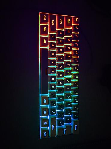 macbook pro: Kompakt RGB işıqlı mexaniki klaviatura - 60% lay-out: ox blokusuz — 1