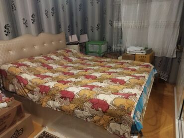Ev üçün digər mebel: Təknəfərlik çarpayı