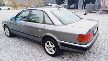 Audi: Audi S4: 1991 г., 2 л, Механика, Бензин, Седан