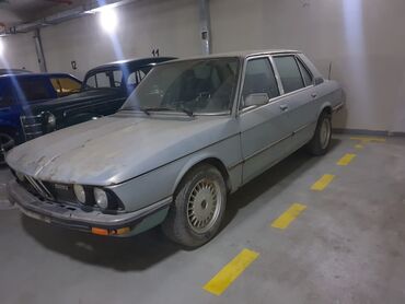 bmw 5 серия 528i steptronic: BMW 520: 1977 г., 2.5 л, Механика, Бензин, Седан