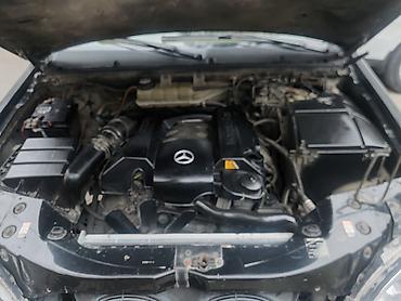 bmw diski type 0: Mercedes-Benz M-Class (W163) SUV - Kuzov: 5 qapılı, qara rəng - — 2