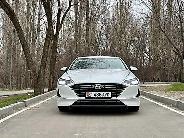 Hyundai: Hyundai Sonata: 2019 г., 2 л, Автомат, Газ, Седан — 4