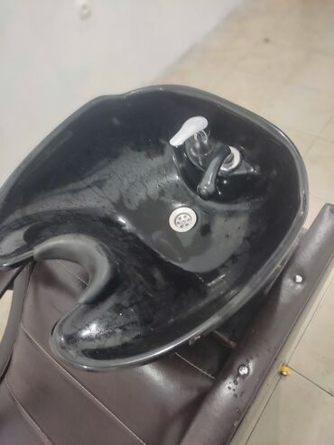 шкаф в коридор: Saş yuyulması kreslosu