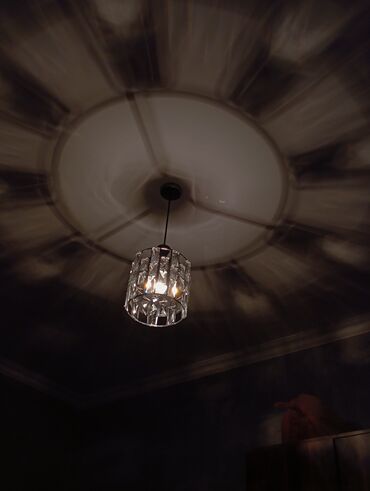 Vazalar: Şabran Rayonu Rəhimli kəndi. Ev yenidir. Ev 1 zal, 3 otaq,1 mətbəx və — 12