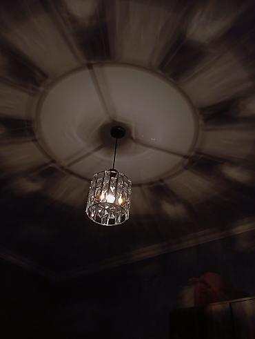 Lent lampalar: Ev yenidir. Ev 1 zal, 3 otaq,1 mətbəx və dəhlizdən ibarətdir. Hamam və — 18