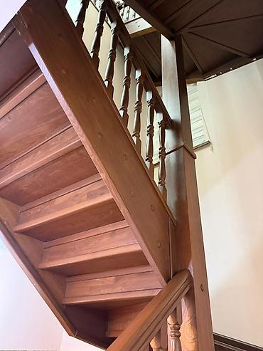 Продажа коттеджей и домов: Продается дом 3 уровня мкр УЧКУН г. Бишкек Свердловский район — 7