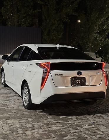 американцы: Toyota Prius: 2018 г., 1.8 л, Вариатор, Гибрид, Лифтбек — 5