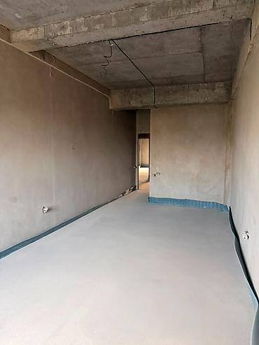 ursa: 3 комнаты, 130 м², Боконбаева/Уметалиева Элитка, 13 этаж, ПСО (под самоотделку) — 3