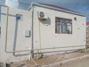 qresde satilan evler: 3 otaqlı, 70 kv. m, Orta təmir