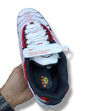 Ostalo: Nike Plus TN
41-46
7000 — 4