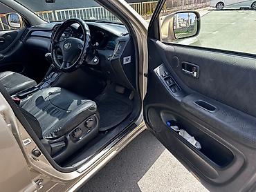 ремни безопасности клюгер: Toyota Kluger: 2002 г., 2.4 л, Автомат, Кроссовер — 6