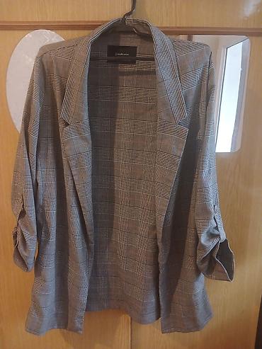 2 ci əl geyimlər: Stradivarius qadın blezeri - Model: Oversize siluetli, düyməsiz — 1