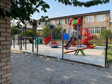 аренда коммерческое помещение: 3 комнаты, 71 м², 105 серия, 2 этаж, Старый ремонт