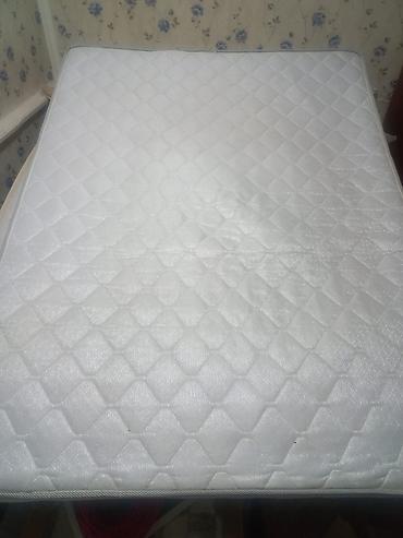 Matraslar: Olcu eni 1.60×uzunluqu 2 metre - Ölçü: ikinəfərlik (şəkillərdə — 2