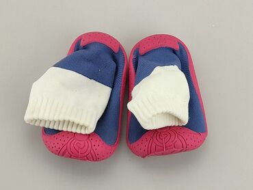 buty profilowane dla dziewczynki: Buciki niemowlęce, 20, stan - Bardzo dobry