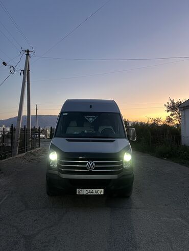 трактор мтз юмз: Volkswagen Crafter: 2014 г., 2.7 л, Механика, Дизель, Бус