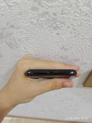 Digər planşetlər: Android planşet - Təxmini 7–8 düymlük sensorlu ekran, klassik qara — 9