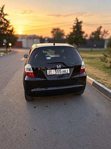 fit shuttle: Honda Fit: 2009 г., 1.4 л, Робот, Бензин, Хэтчбэк — 4