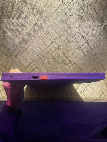 Acer: Acer noutbuk - Korpus: metalik-boz qapaq, incə və yığcam dizayn - — 4