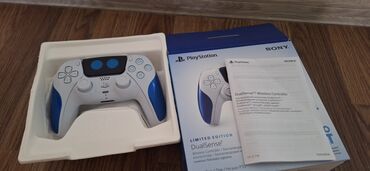 ps4 oyunlar barter: Limited Edition DualSense PS5 Astro Bot. Qutusu var ideal vəziyətdədir