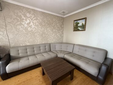 Masalar və oturacaqlar: Künc divan, İşlənmiş, Açılan, Bazalı, Parça, Çatdırılma yoxdur