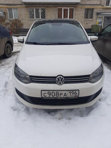 volkswagen поло: Volkswagen Polo: 2013 г., 1.6 л, Механика, Бензин, Седан