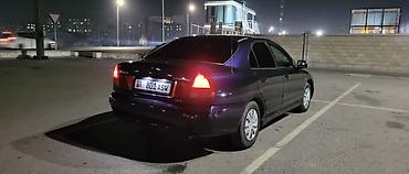 Mitsubishi: Mitsubishi Carisma: 1995 г., 1.8 л, Механика, Бензин, Седан — 1
