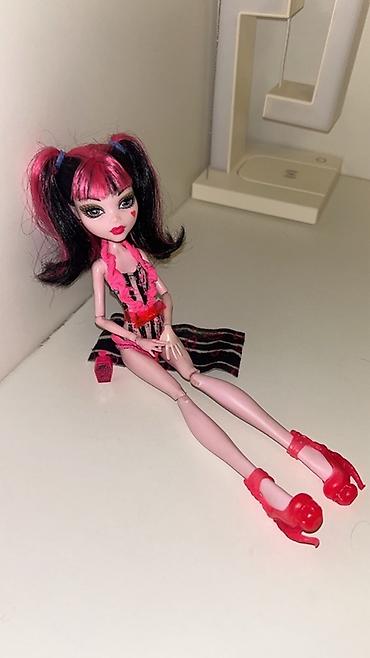 oyuncaq kuklalar: Monster High Swim Class Draculaura — 1